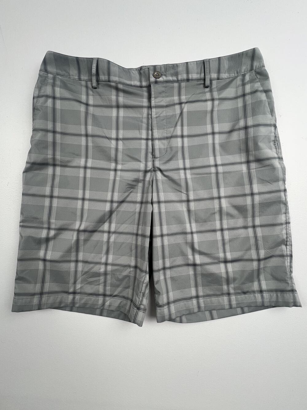 Under Armour Shorts Mens 38 Gray Plaid Stretch Golf Activewear Casual Pockets